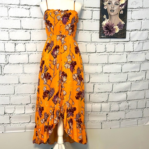 Marigold Flowy Hi-Lo Dress - Picture 2 of 8